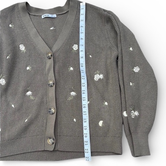 Devoted Button-Up Cardigan | Size L - Picture 7 of 10